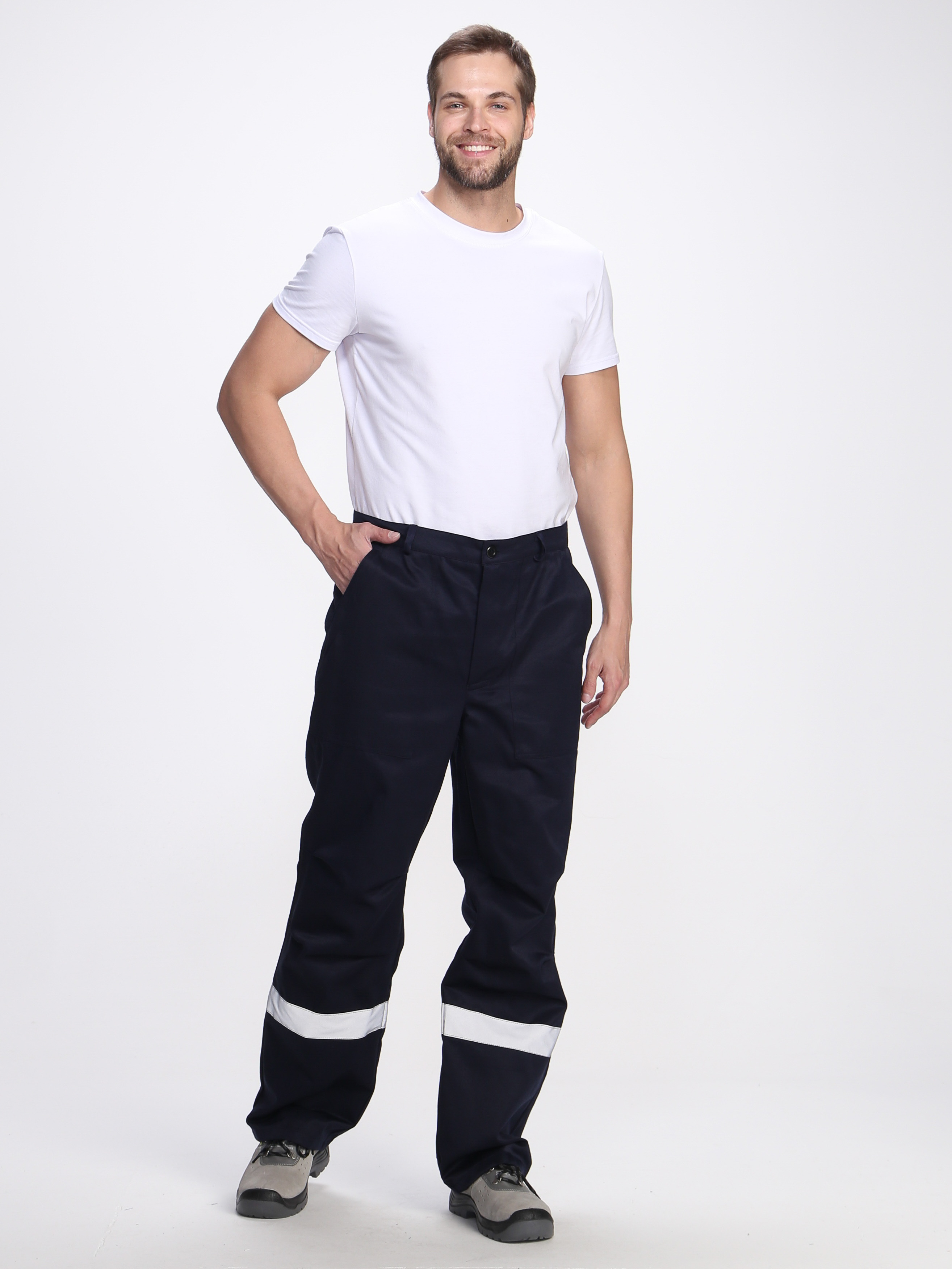 Костюм Флофт-1 СОП У. (тк.Смесовая,210) брюки, т.синий/васильковый/красный